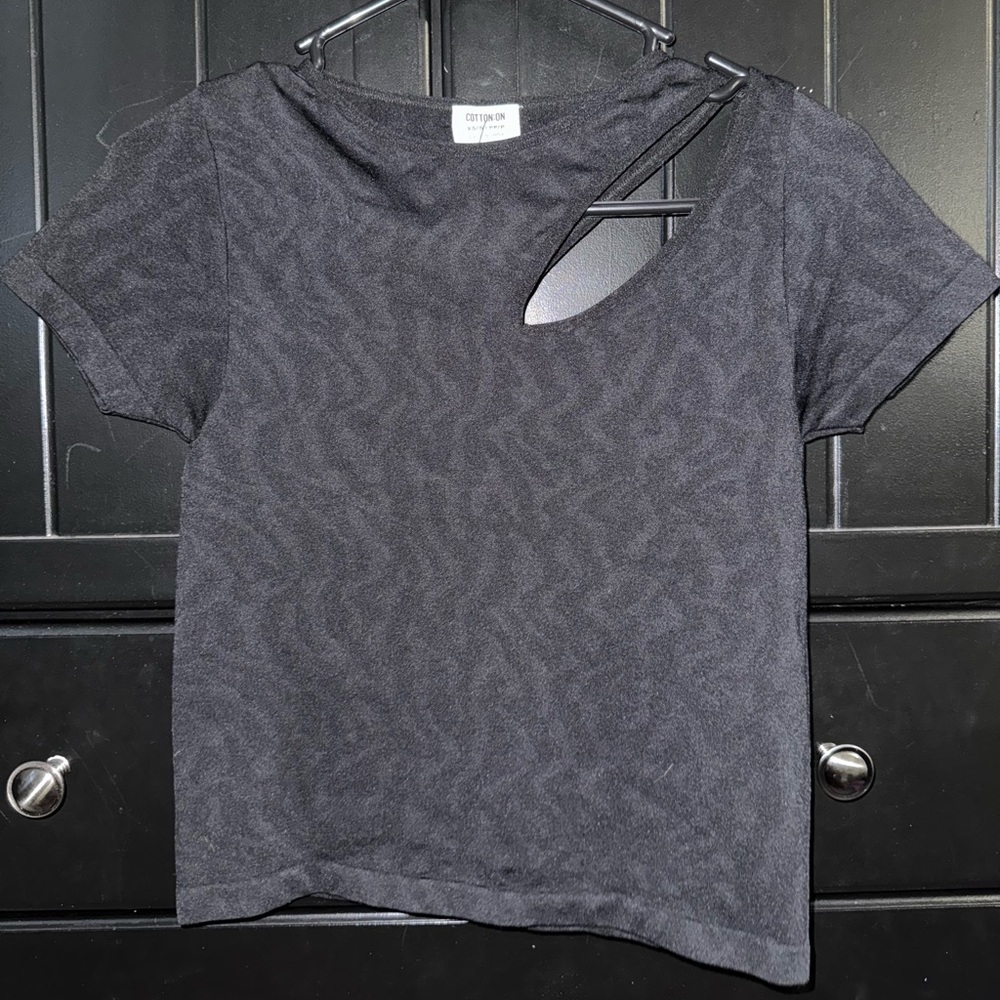 Cut-Out Black Patterned Crop Tee